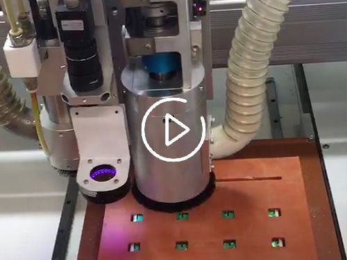 離線鋸齒電路闆切割機視頻