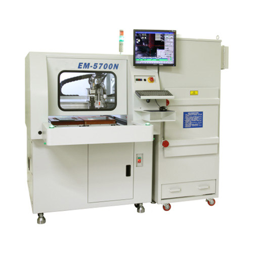 OFF-LINE電路闆切割機 EM-5700N